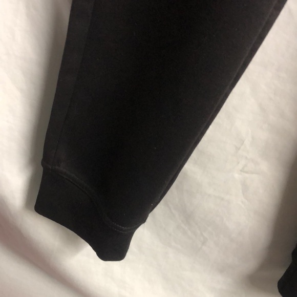 Black joggers with pockets elastic waist band comfy 34” waist - Picture 5 of 12